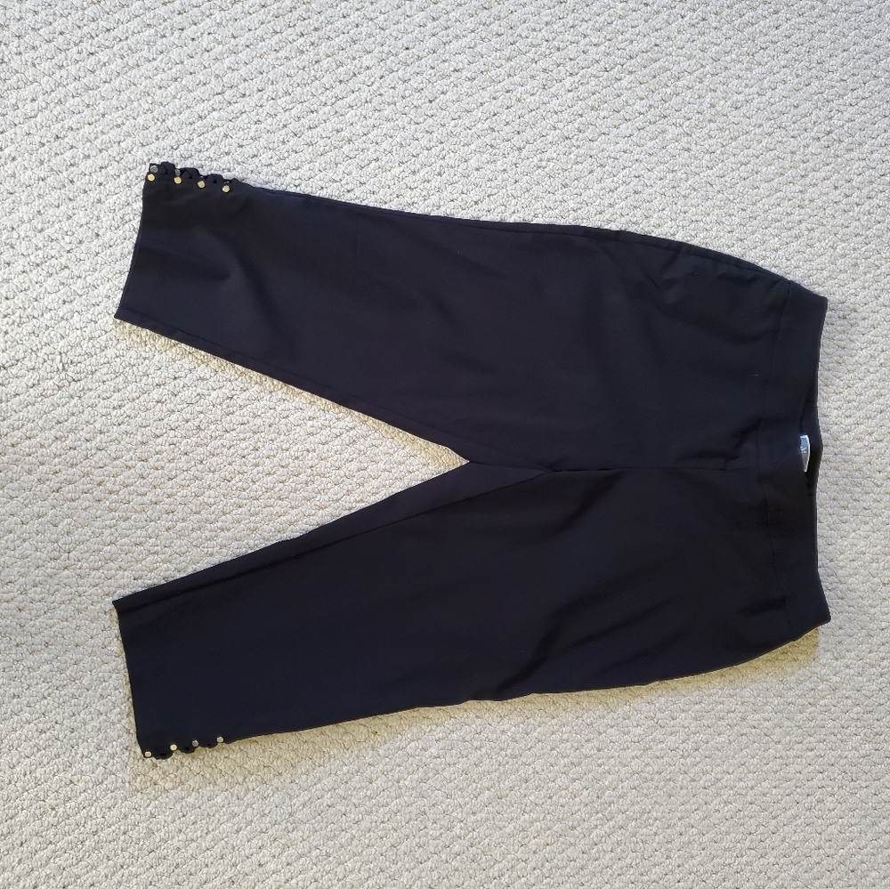 JM Collection Women's Pull On Capri Pants, Black L